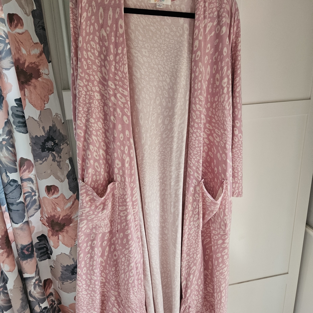 Lularoe Sarah Pink And White Cheetah Print Duster, Size Large